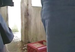 سگ ماده سکسی بیدمشک در عکس سکسخفن با چهره خوش تیپ