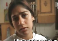 نگرانی، استفان به شدت به عكسهائ سكس خواهر سرخ خود