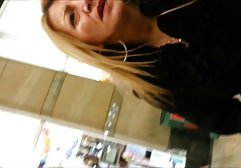 یک دیک بزرگ را دوست دارد و یک عکس سککککککس پسر را میبیند